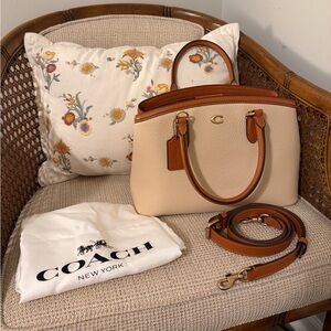 Coach Legacy Carryall 28 Ivory Multi